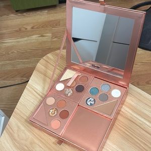 Tarte eyeshadow box